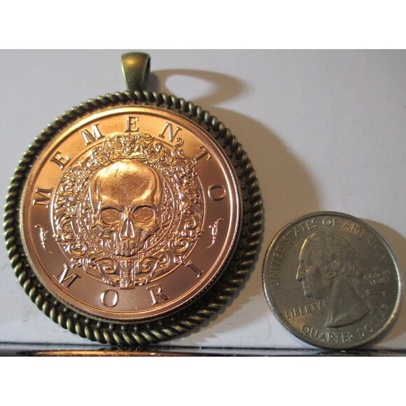 Memento Mori -Remember That You Must Die-Fine Copper High Relief Round/Pendant - Picture 6 of 7